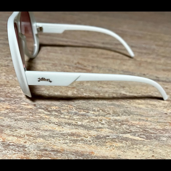 Longchamp sunglasses w/ case & cleaning cloth LO664S - Picture 7 of 16